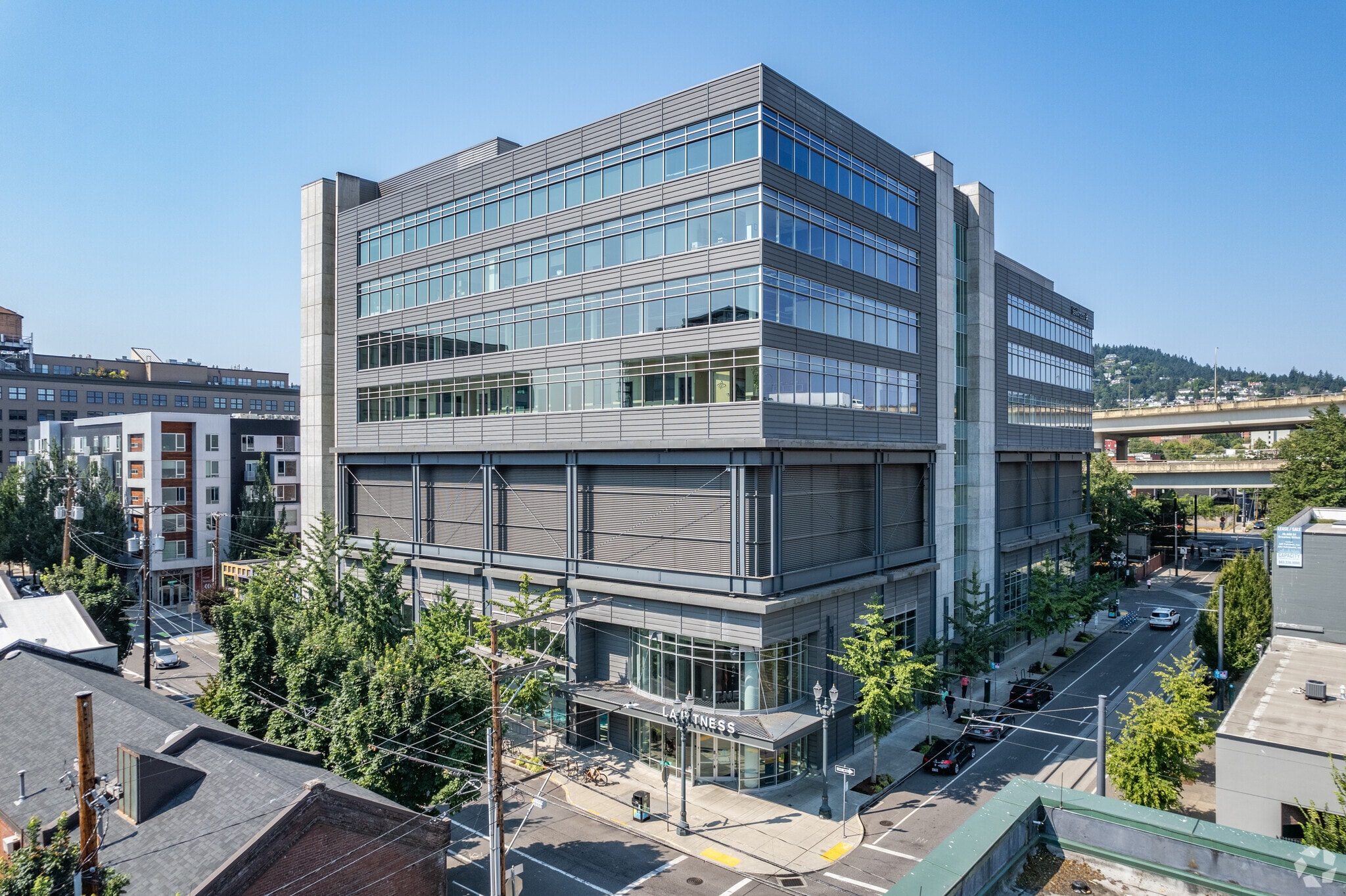 1400 NW Northrup St, Portland, OR for lease Primary Photo- Image 1 of 14