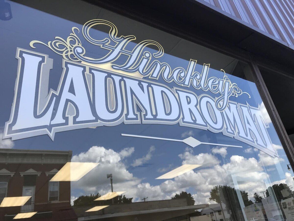 133 W Lincoln Ave, Hinckley, IL 60520