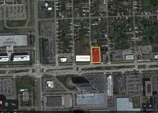 171 E. Big Beaver Blvd, Troy, MI for lease Aerial- Image 2 of 2