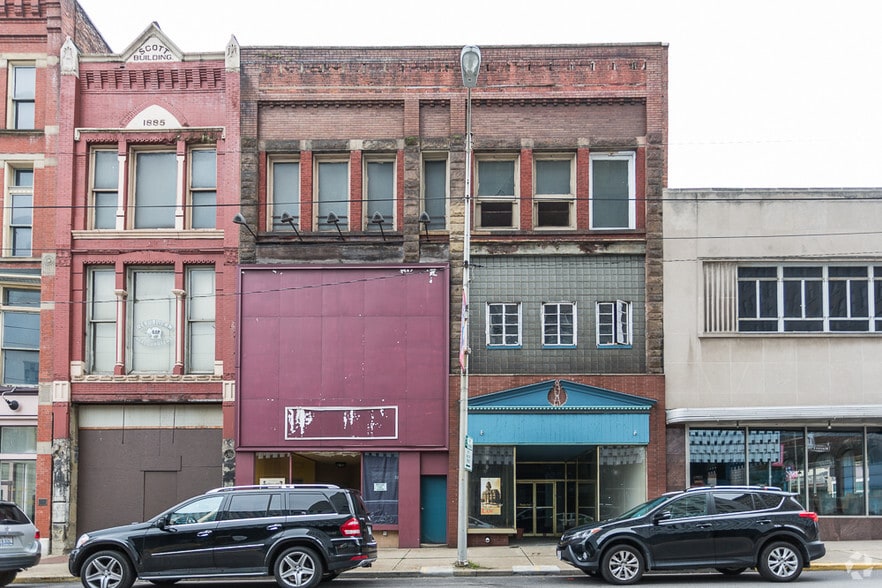 332 336 Market St Steubenville Oh 43952 Loopnet Com