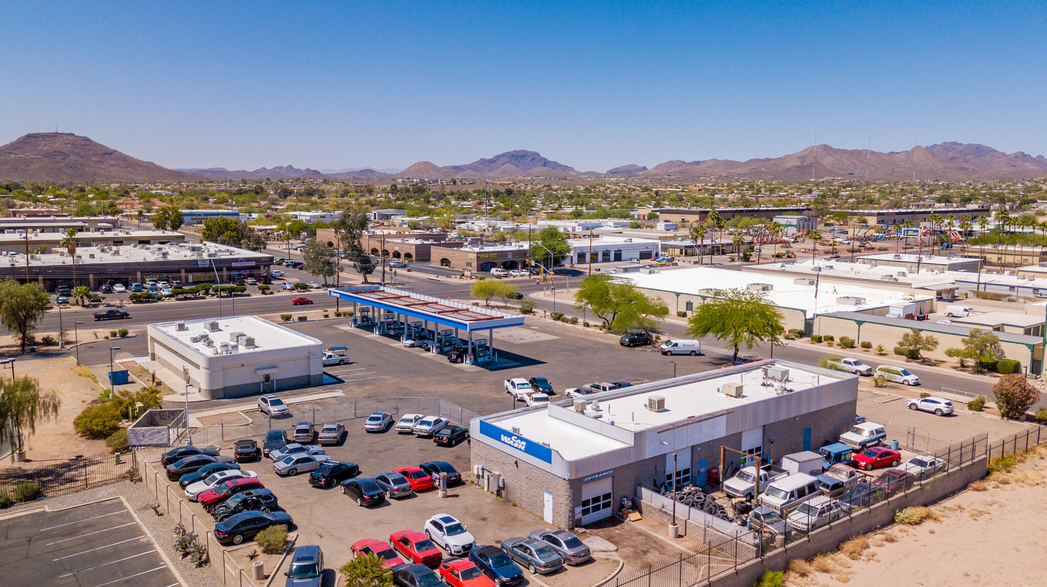 1570 W Grant Rd, Tucson, Az 85745 - Chevron Gas Station 