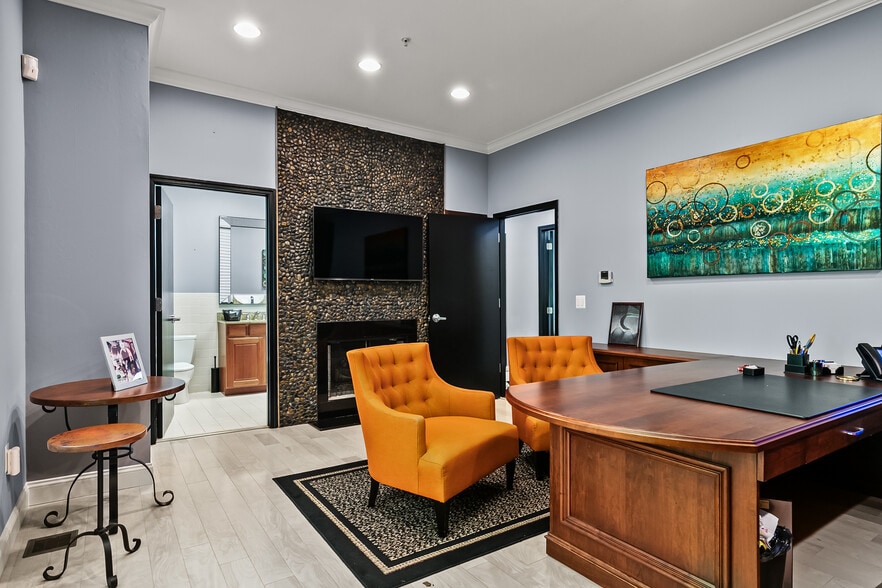 10A JENNINGS Rd, Medford, NJ for sale - Interior Photo - Image 2 of 33