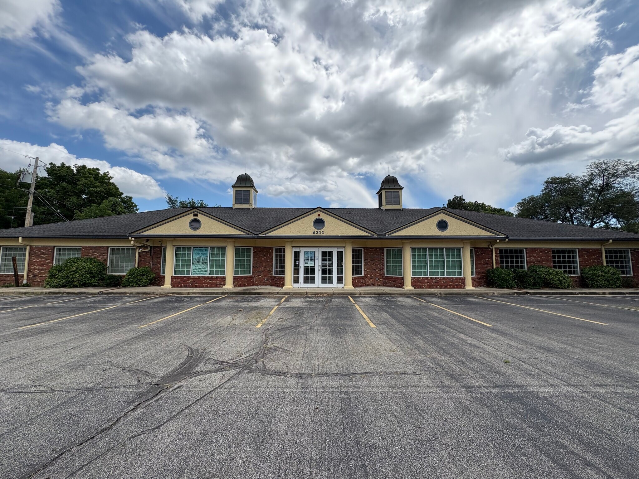 4311 Ne Vivion Rd, Kansas City, MO for sale Building Photo- Image 1 of 10