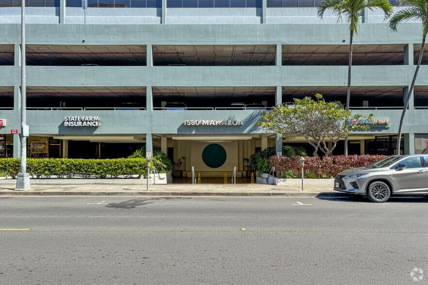 1580 Makaloa St, Honolulu, HI for lease - Building Photo - Image 3 of 6