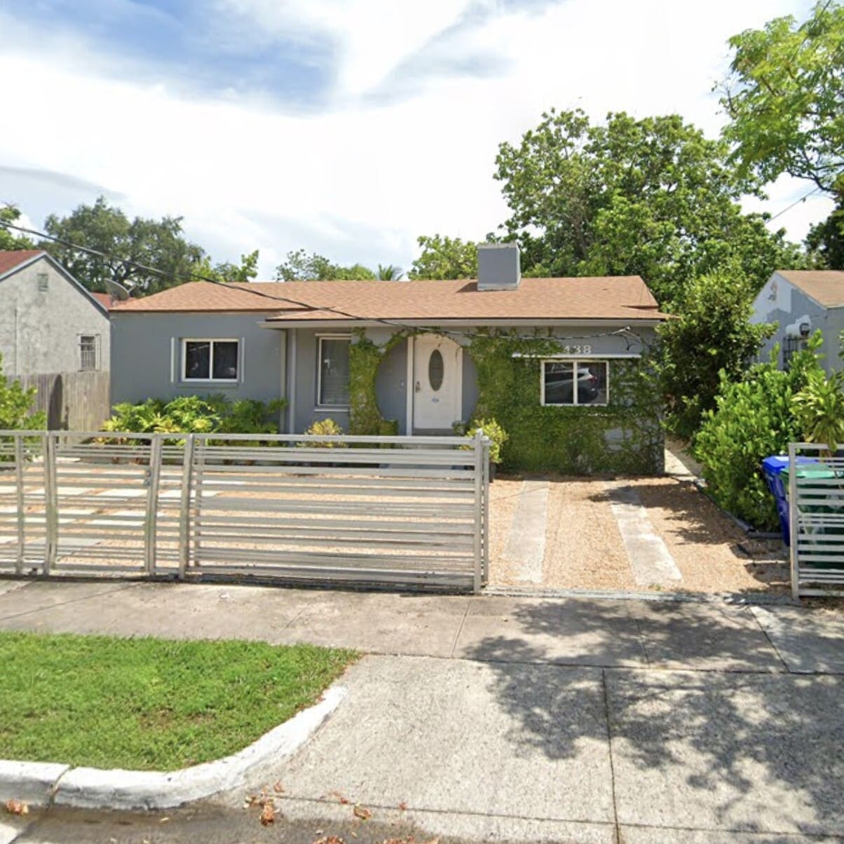 Miami Residential Income Portfolio portfolio of 3 properties for sale on LoopNet.com Building Photo- Image 1 of 5