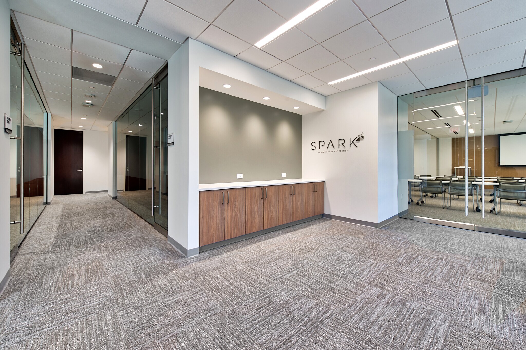 8521 Six Forks Rd, Raleigh, NC 27615 - Forum 2 | LoopNet