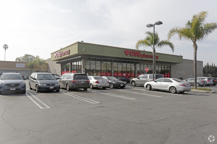100-168 W Carson St, Carson, CA for lease - Primary Photo - Image 1 of 3
