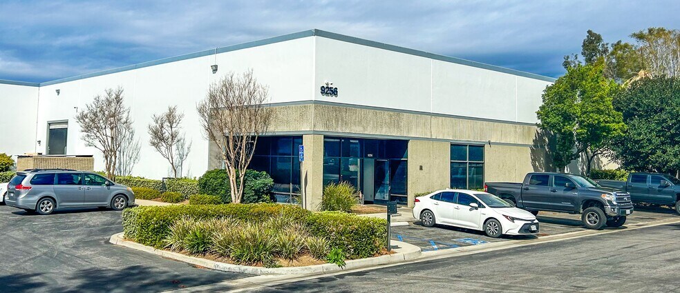 9256 Center Ave, Rancho Cucamonga, CA for sale - Primary Photo - Image 1 of 1