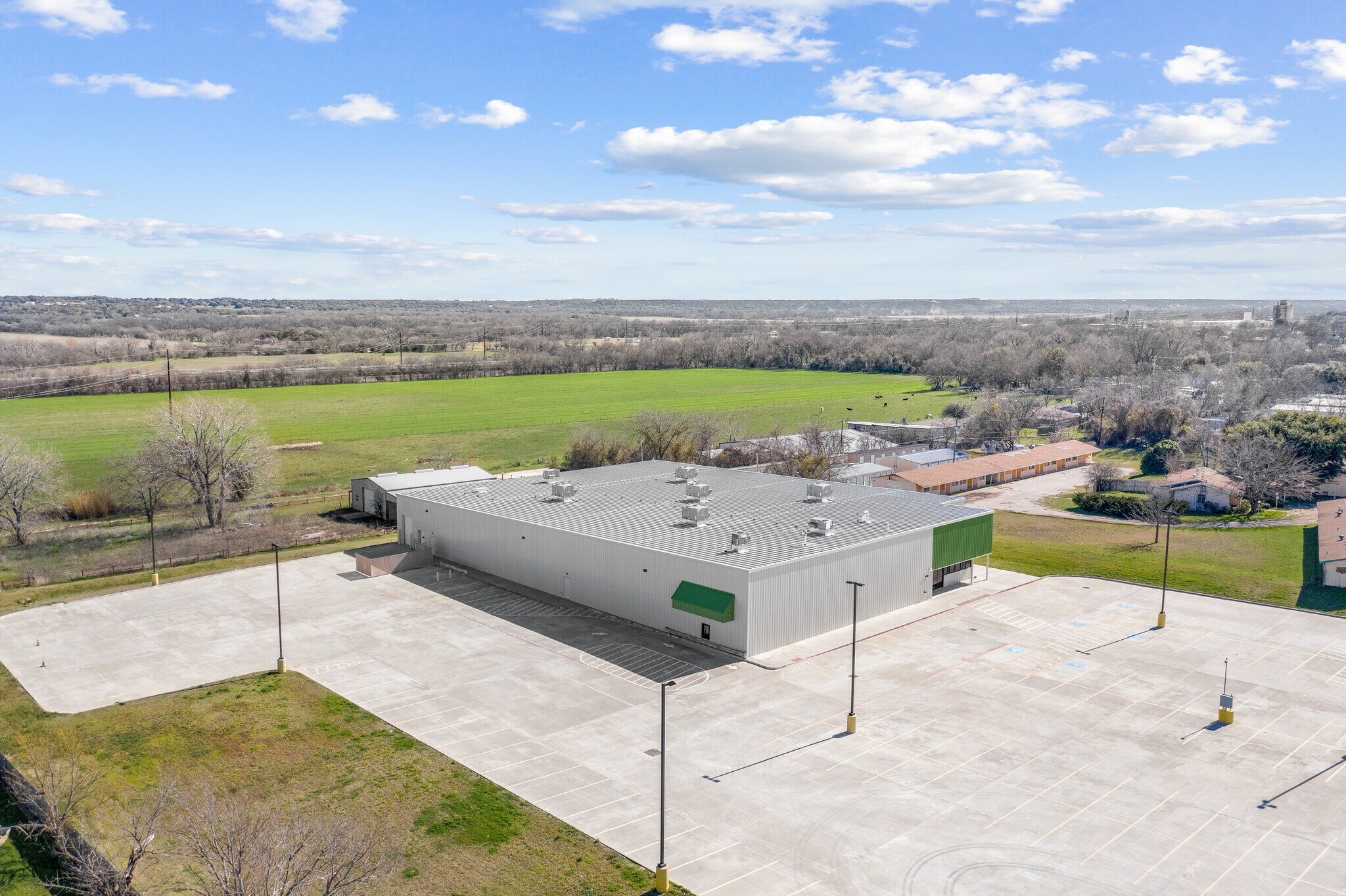 927 N Avenue G, Clifton, TX for sale Primary Photo- Image 1 of 1