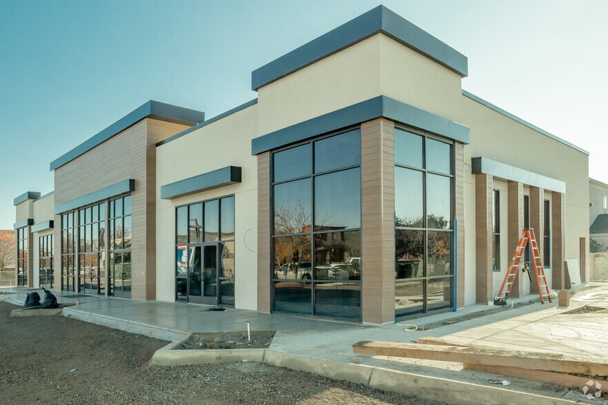 10400 Twin Cities Rd, Galt, CA 95632 Galt Village Shopping Center