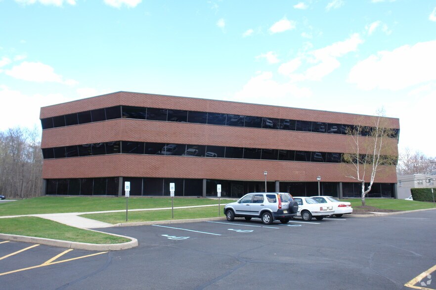 2840 Morris Ave, Union, NJ 07083