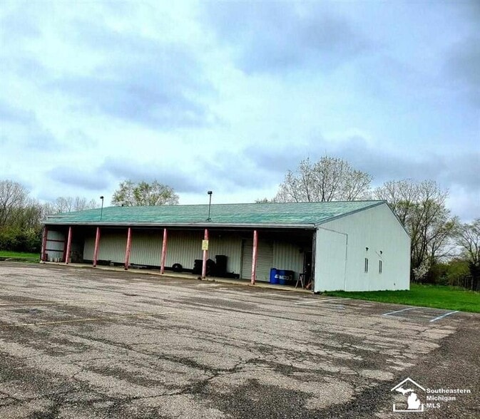 1052-1070 S Telegraph Rd, Monroe, MI for lease - Building Photo - Image 2 of 3