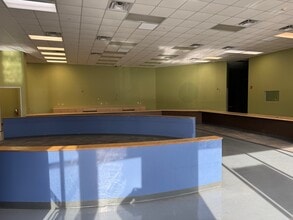 4901-5005 E 81st Ave, Merrillville, IN for lease Interior Photo- Image 2 of 7