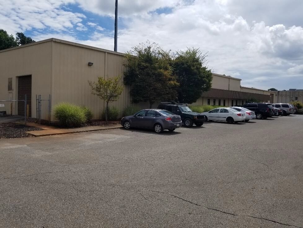 1500 Redi Rd, Cumming, GA for sale Primary Photo- Image 1 of 1