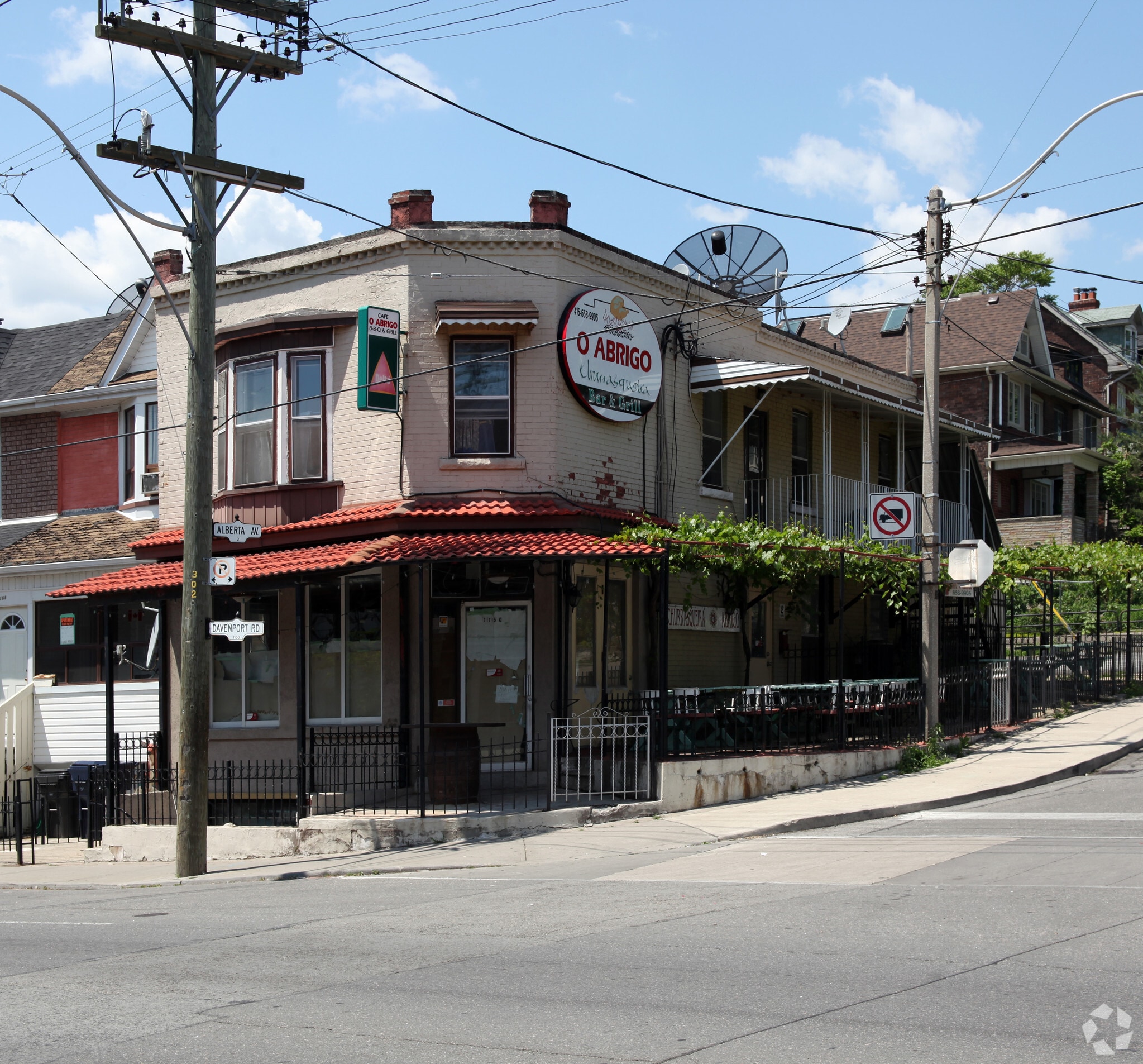 1150 Davenport Rd, Toronto, ON for sale Primary Photo- Image 1 of 1