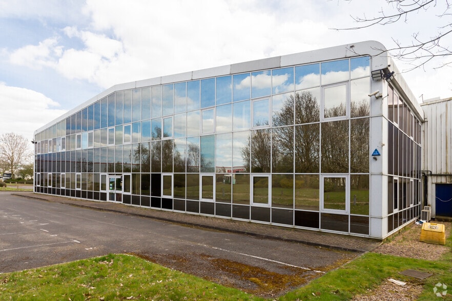 2-20 Booth Dr, Wellingborough for sale - Building Photo - Image 1 of 1