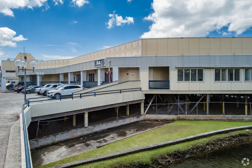 98-199 Kamehameha Hwy, Aiea, HI for lease - Building Photo - Image 3 of 9