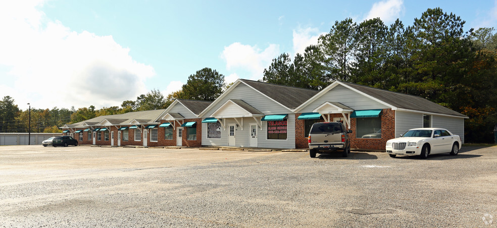 2621 Broad St, Camden, SC for sale - Primary Photo - Image 1 of 1