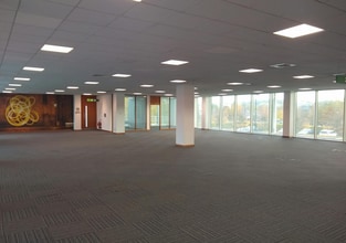 550 Oracle Parkway, Reading for lease Interior Photo- Image 1 of 2