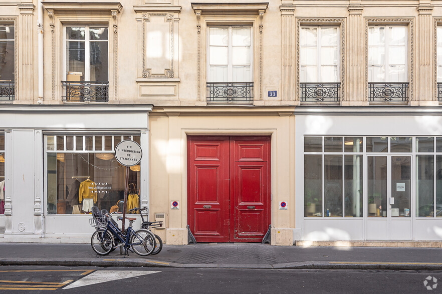 Office in Paris for sale - Building Photo - Image 2 of 3