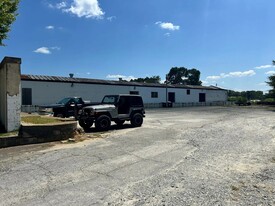 142 City Hall Ave, Bowdon GA - Warehouse