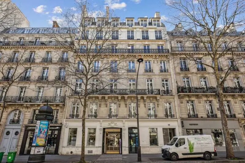 103 Boulevard Haussmann, Paris for lease Building Photo- Image 1 of 6