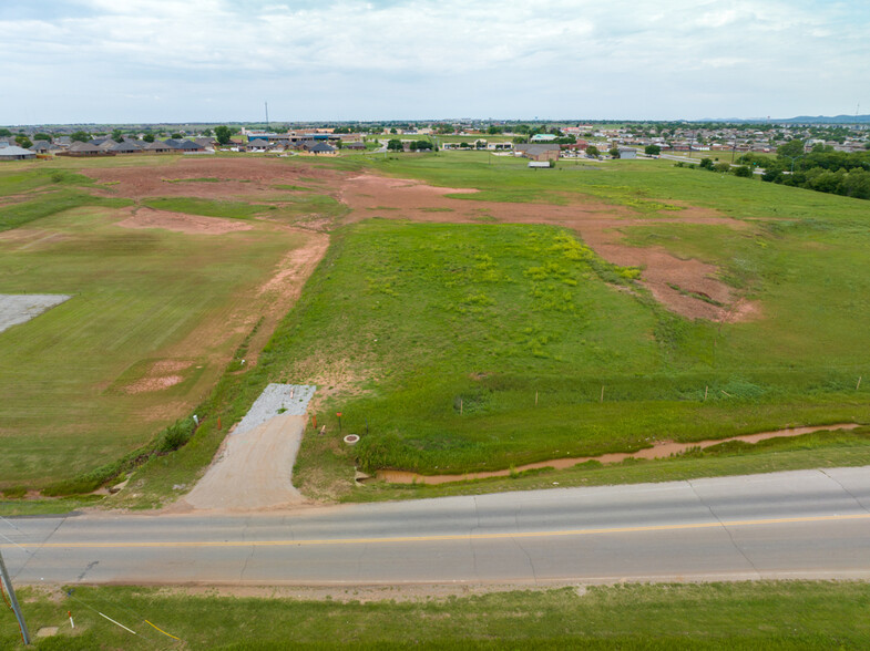 1501 SW 38th St, Lawton, OK for sale - Building Photo - Image 3 of 10