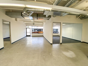 2701 Ocean Park Blvd, Santa Monica, CA for lease Interior Photo- Image 1 of 4