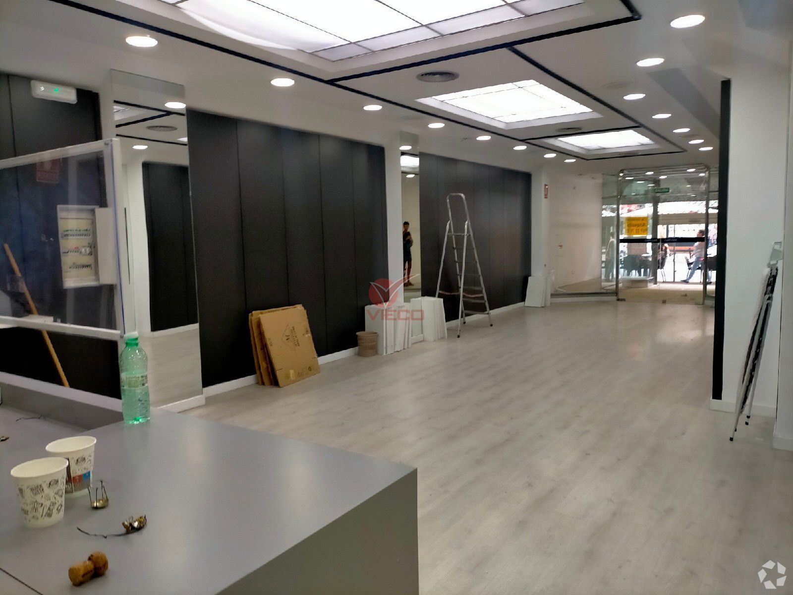 Retail in Cuenca, Cuenca for lease Interior Photo- Image 1 of 2