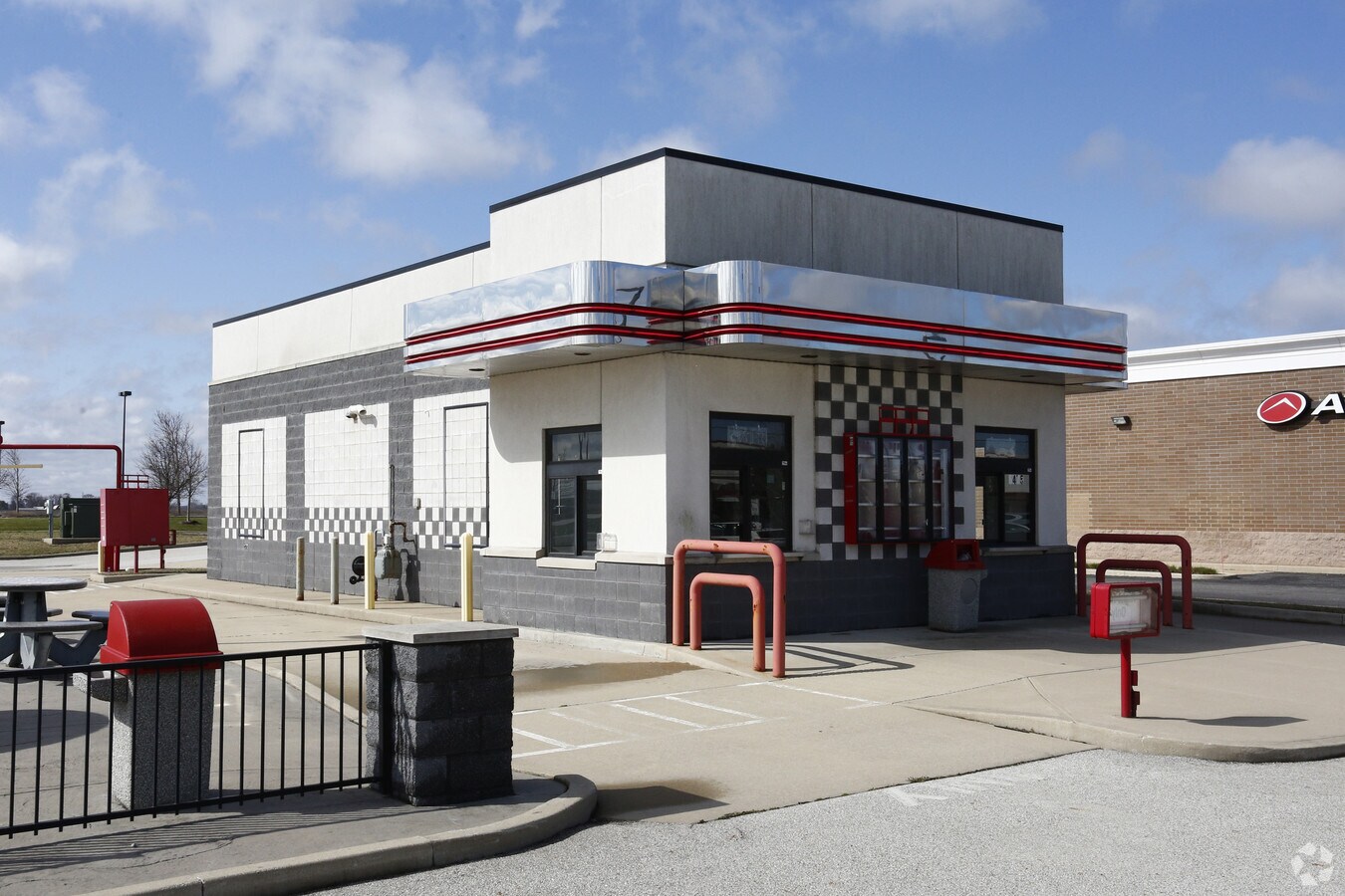 6475 US Hwy 6, Portage, IN 46368