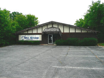 4540 N River Rd, Freeland, MI for sale Primary Photo- Image 1 of 1