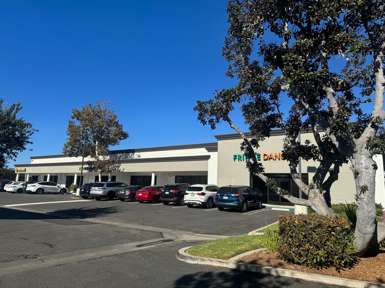 25800 Jeronimo Rd, Mission Viejo, CA for lease - Building Photo - Image 1 of 14