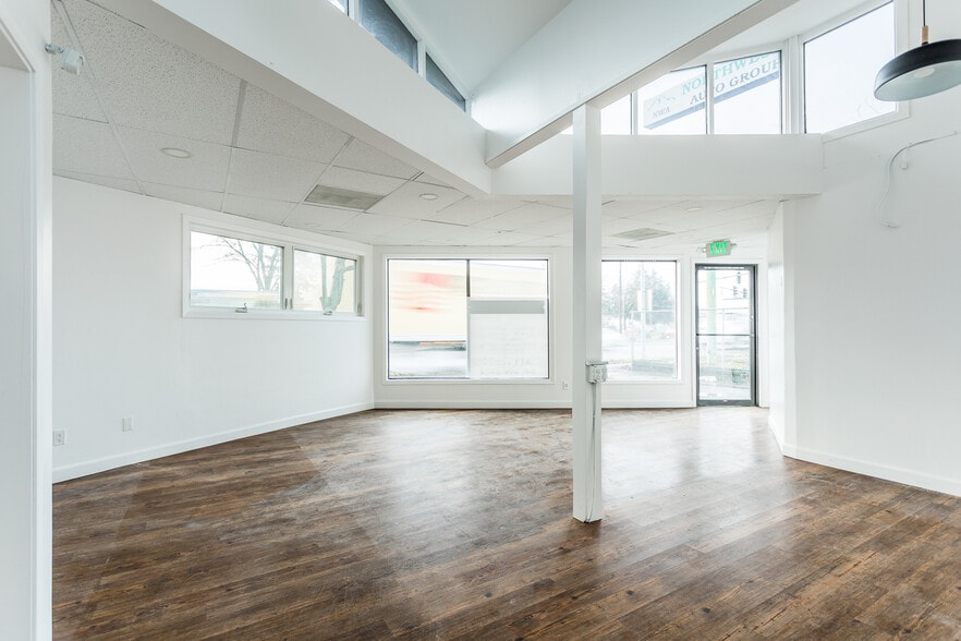 1267 W 7th Ave, Eugene, OR for lease - Interior Photo - Image 2 of 20