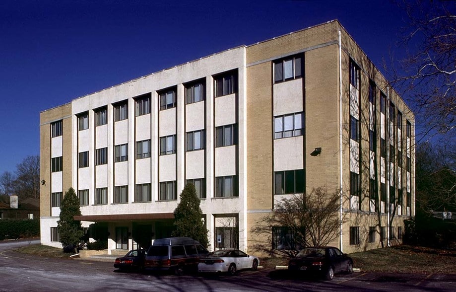 100 W 6th St, Media, PA for lease - Primary Photo - Image 1 of 4