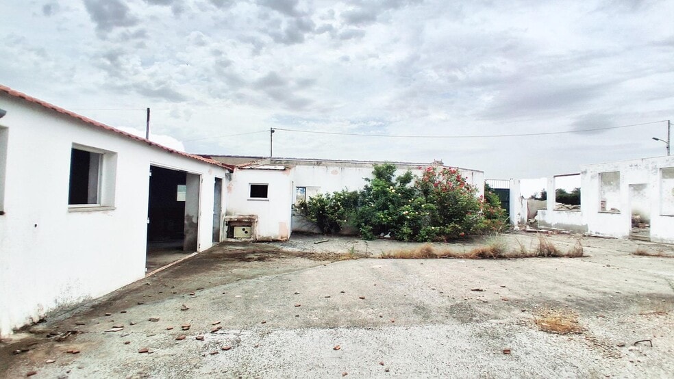 Land in Cantalapiedra for sale - Building Photo - Image 2 of 30
