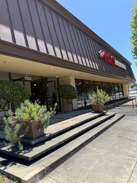 7922 Dublin Blvd, Dublin, CA for sale - Building Photo - Image 3 of 11