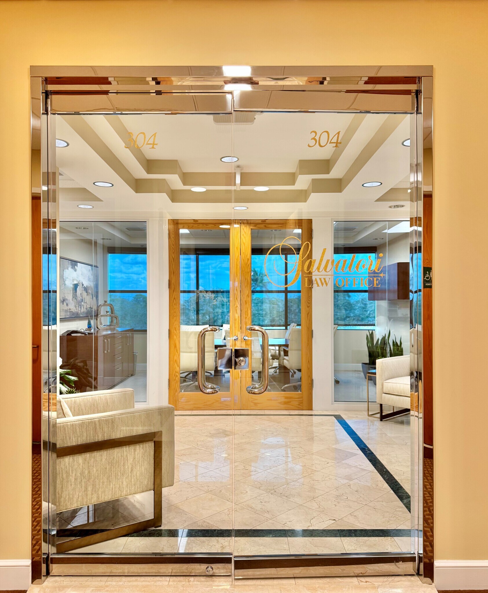 5150 Tamiami Trl N, Naples, FL for lease Interior Photo- Image 1 of 4