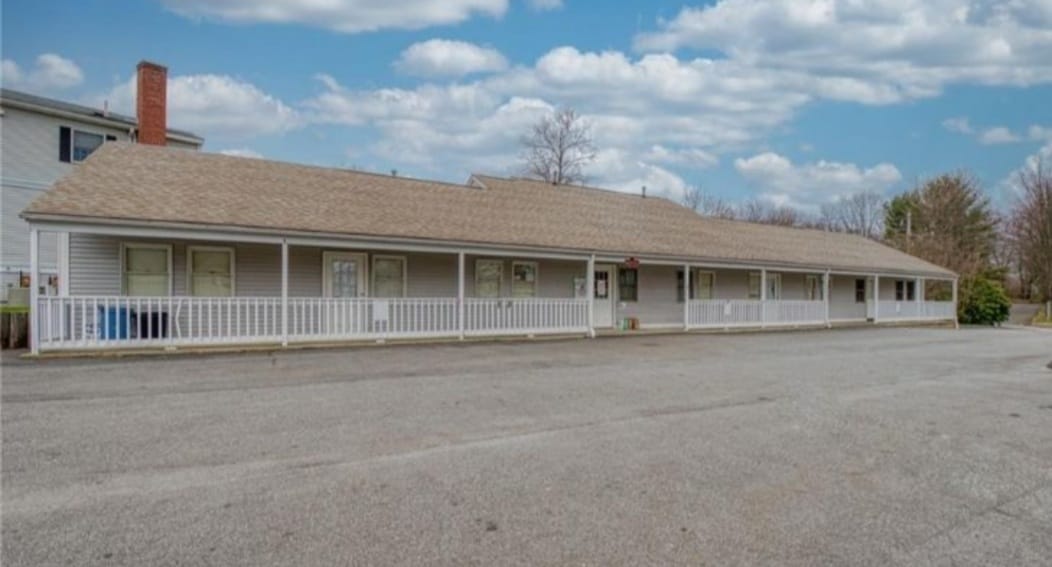 20 Pendleton Dr, Hebron, CT for sale Primary Photo- Image 1 of 1