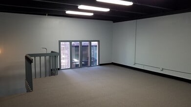 5721 Arapahoe Ave, Boulder, CO for lease Interior Photo- Image 2 of 4