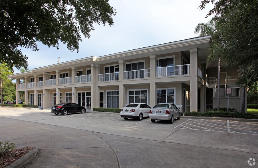 2100 Alafaya Trl, Oviedo, FL for lease - Primary Photo - Image 1 of 1