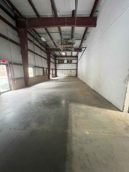 56 Progress Pl, Jackson, NJ for sale - Interior Photo - Image 2 of 25