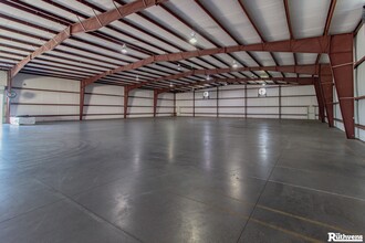 8400 Lake Trask Rd, Dundee, FL for lease Interior Photo- Image 2 of 10