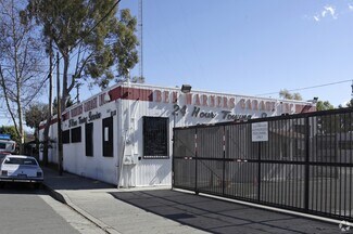 More details for 818 E Walnut St, Santa Ana, CA - Industrial for Lease