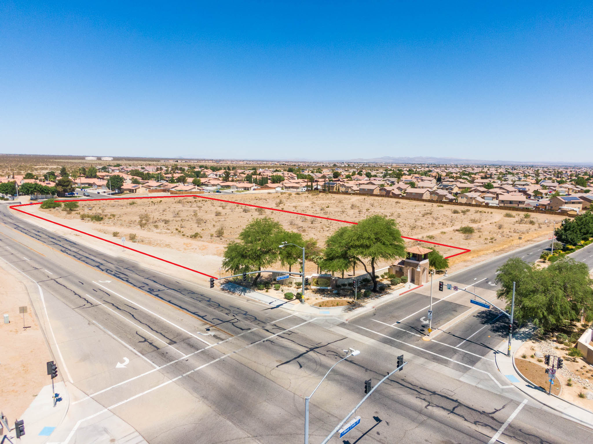 NWC Bear Valley, Victorville, CA for sale Building Photo- Image 1 of 6