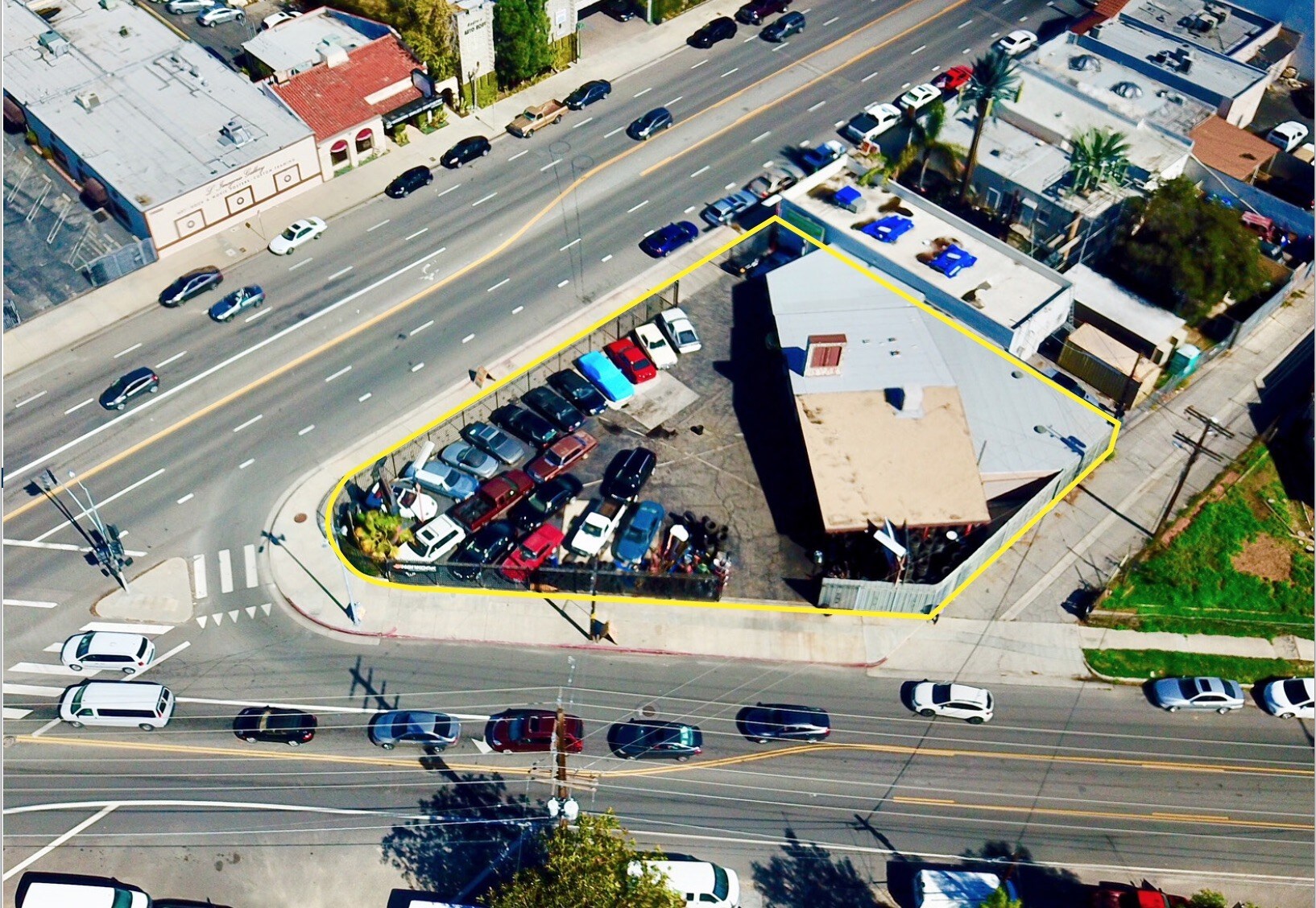 10566 Victory Blvd, North Hollywood, CA 91606 Retail for Sale