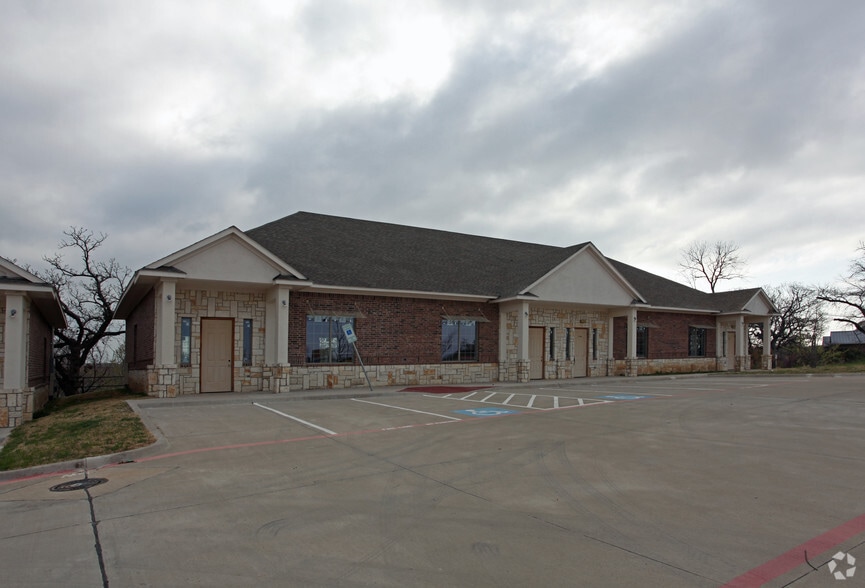 7000 Parkwood Blvd, Frisco, TX for lease - Building Photo - Image 3 of 5