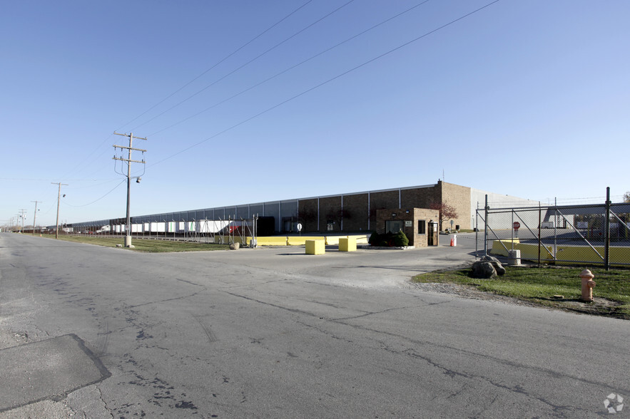 4000- 4100 Lockbourne Rd, Columbus, OH for sale - Building Photo - Image 1 of 1