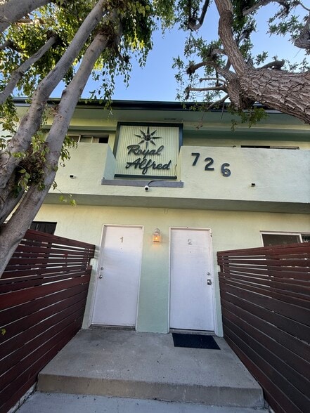 726 N Alfred St, West Hollywood, CA for sale - Building Photo - Image 1 of 26