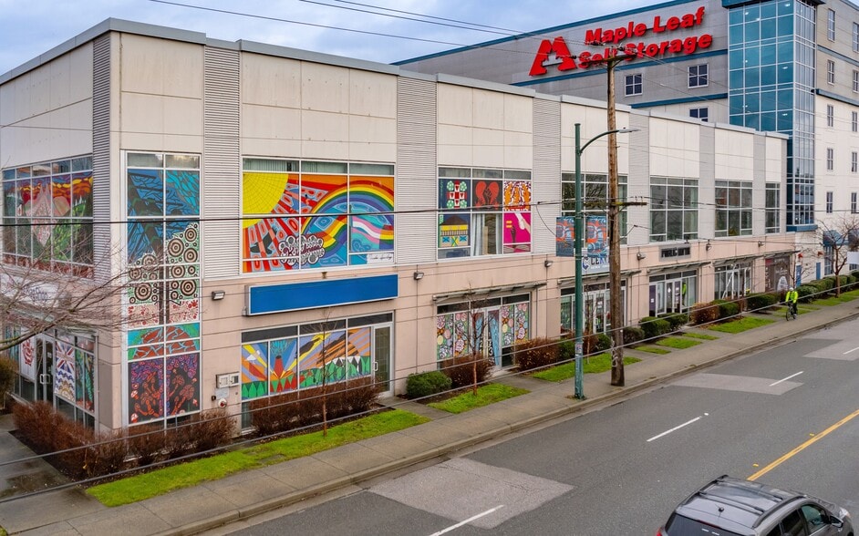 1615-1641 Powell St, Vancouver, BC for lease - Building Photo - Image 1 of 3