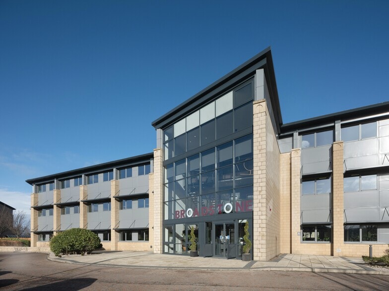 40-50 South Gyle Cres, Edinburgh for lease - Building Photo - Image 1 of 6